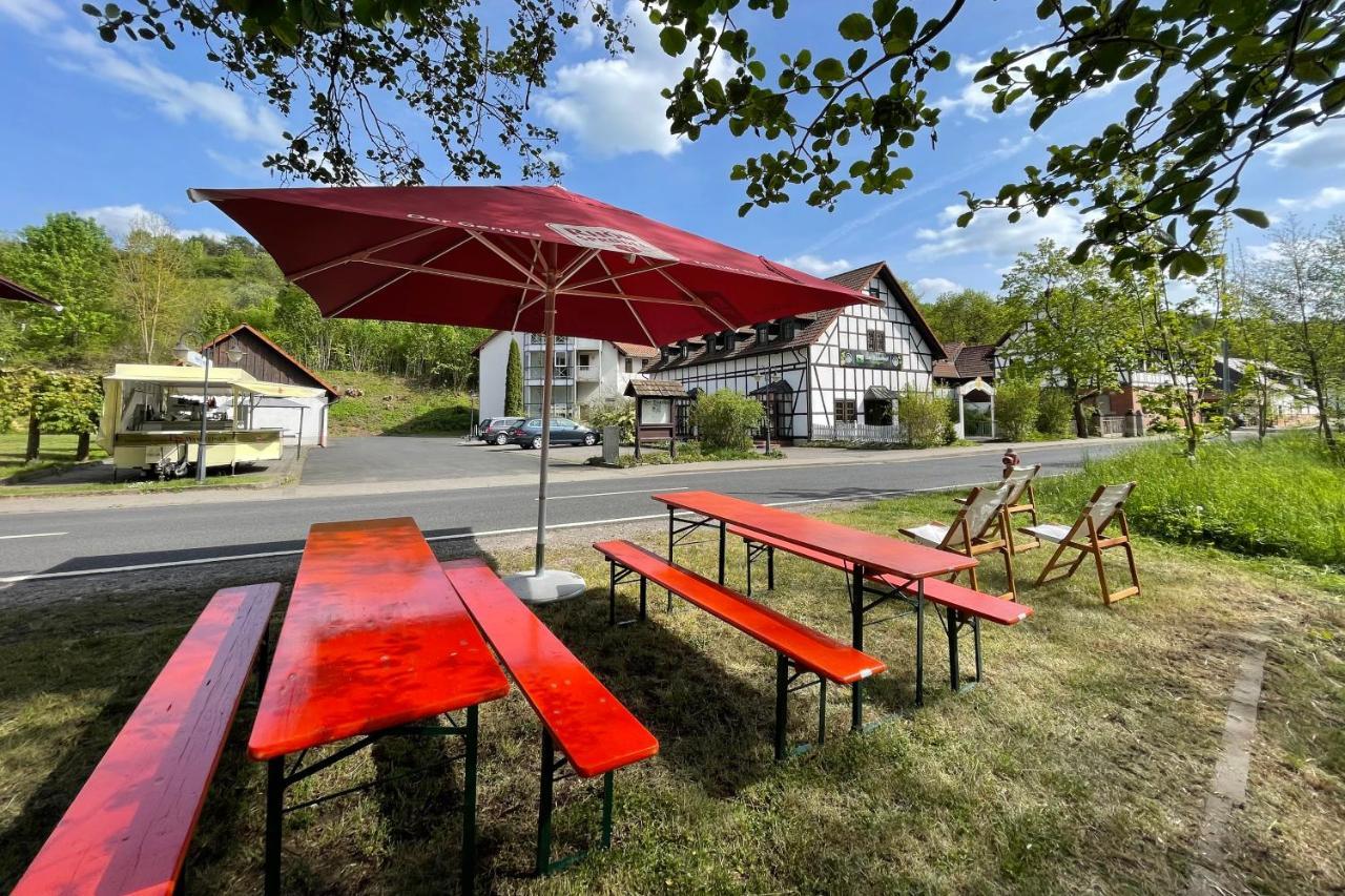 Landhotel Der Distelhof Mit Scheunencafe Dillstadt Exteriér fotografie