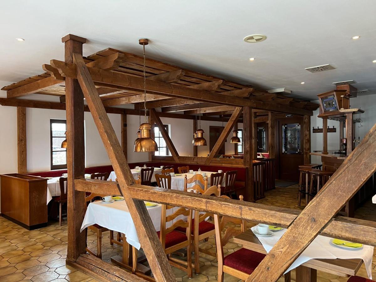 Landhotel Der Distelhof Mit Scheunencafe Dillstadt Exteriér fotografie